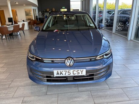 Volkswagen Golf 1.5 eTSI MHEV Style DSG Euro 6 (s/s) 5dr