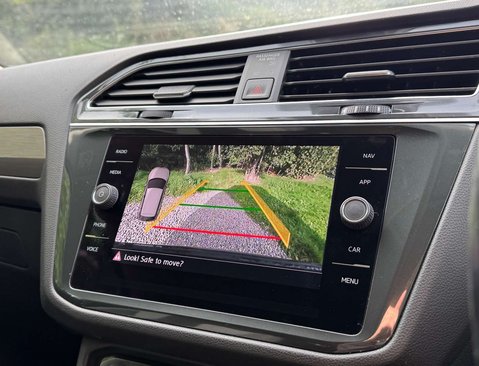 Volkswagen Tiguan 2.0 Tiguan Allspace Match TDI Semi-Auto 5dr 17