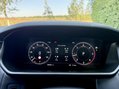 Land Rover Discovery SD6 HSE 42