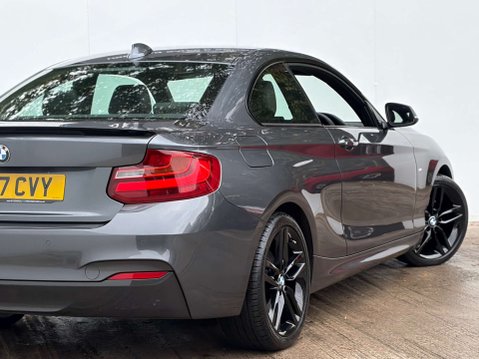 BMW 2 Series 2.0 220i M Sport Auto 2dr 39