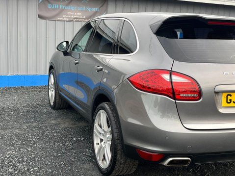 Porsche Cayenne 3.0 TD V6 Tiptronic 4WD Euro 5 (s/s) 5dr 69