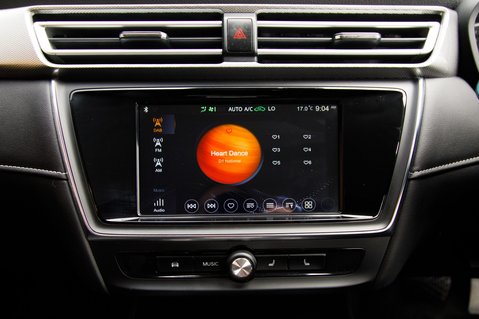 MG MG5 EXCLUSIVE 28