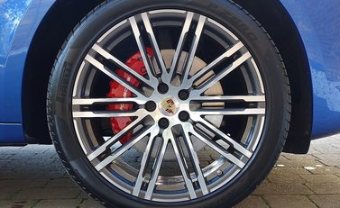 Porsche Macan GTS 13