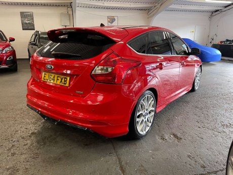 Ford Focus 1.0T EcoBoost Zetec S Hatchback 5dr Petrol Manual Euro 5 (s/s) (125 ps) 9