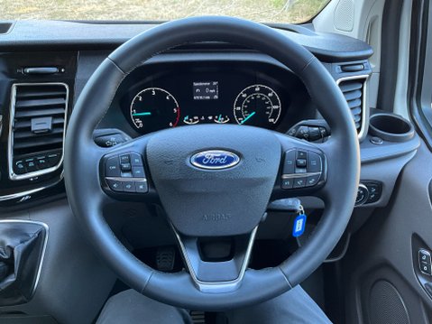 Ford Transit Custom 300 LIMITED P/V ECOBLUE 16