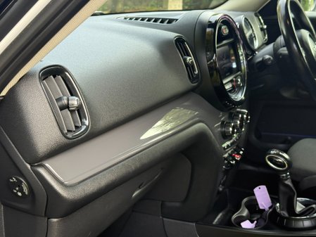 Mini Countryman COOPER D 50