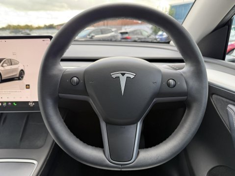 Tesla Model Y SUV 5dr Electric Auto RWD (346 ps) 32