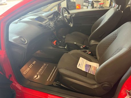 Ford Fiesta 1.0T EcoBoost Zetec S Hatchback 3dr Petrol Manual Euro 5 (s/s) (125 ps) 29