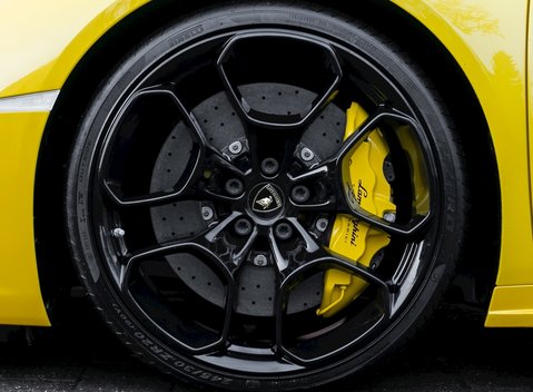 Lamborghini Huracan Spyder LP610-4 12