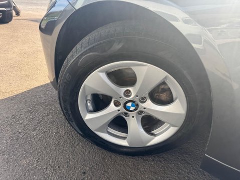 BMW 3 Series 2.0 320d ED EfficientDynamics Auto Euro 5 (s/s) 4dr 17