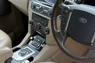 Land Rover Discovery 3.0 SD V6 HSE Luxury SUV 5dr Diesel Auto 4WD Euro 6 (s/s) (256 bhp) 25