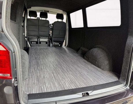 Volkswagen Transporter DSG Auto 2.0TDi 150bhp 31
