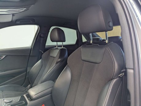 Audi A4 2.0 A4 Black Edition 35 TFSI 4dr 36