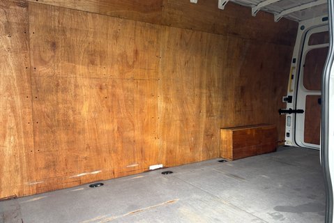 Volkswagen Crafter CR35 140 ps Tdi L3 H2 Trendline Panel Van - Rear Camera 9