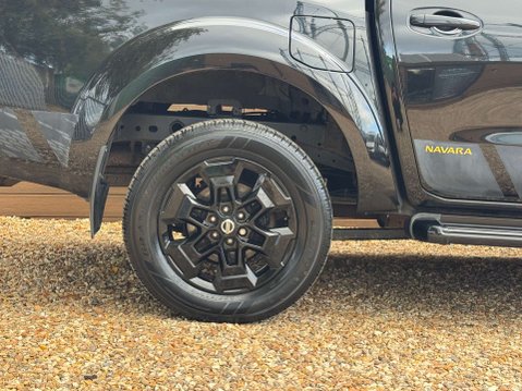Nissan Navara 2.3 Navara N-Guard dCi 4WD 5dr 16
