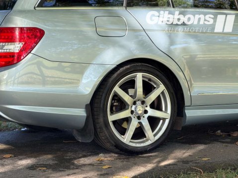 Mercedes-Benz C Class 1.6 C180 AMG Sport BlueEfficiency Auto 5dr 36