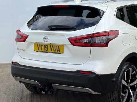 Nissan Qashqai 1.3 Qashqai Tekna DiG-T 5dr 30