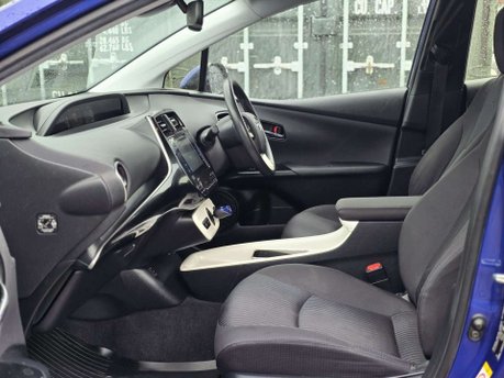 Toyota Prius 1.8 VVT-h Business Edition Plus Hatchback 5dr Petrol Hybrid CVT Euro 6 (s/s 34