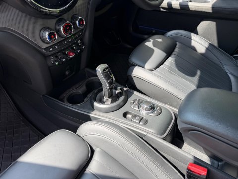 Mini Countryman COOPER EXCLUSIVE 28