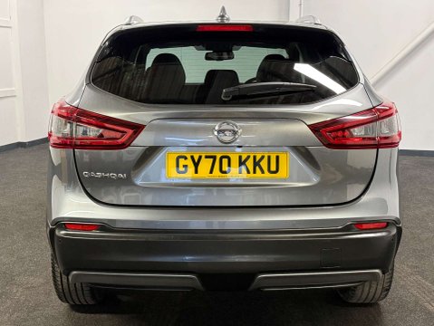 Nissan Qashqai 1.3 Qashqai Tekna DiG-T Semi-Auto 5dr 4