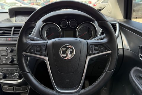 Vauxhall Mokka LIMITED EDITION S/S... 7 SERVICES LAST ONE @ 45K..1 FORMER KEEPER.. 7