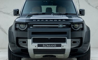 Land Rover Defender 90 V8 CARPATHIAN EDITION 4