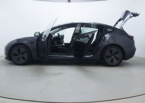 Tesla Model 3 Model 3 Long Range AWD 4WD 4dr 51