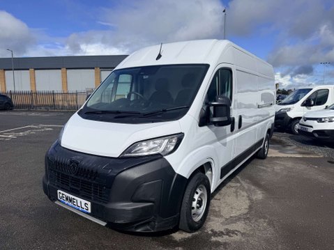 Peugeot Boxer 2.2 Boxer 35 Professional L3H2 5dr 3