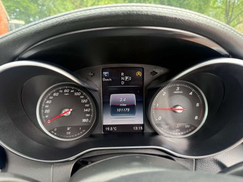 Mercedes-Benz C Class 2.1 C220 AMG Line Premium Bluetec Auto 5dr 31