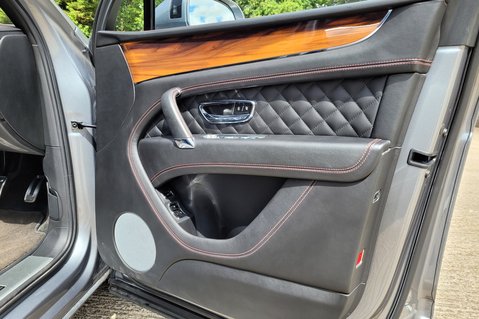 Bentley Bentayga Tdi V8 Bi-Turbo 25