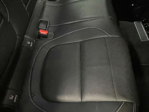 Jaguar F-Pace 2.0 F-PACE R-Sport AWD D Auto 4WD 5dr 34