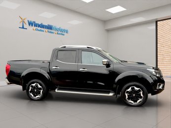 Nissan Navara 2.3 dCi Tekna Auto 4WD Euro 6 4dr