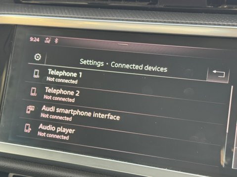 Audi Q3 1.5 TFSI CoD 35 Sport Euro 6 (s/s) 5dr 23