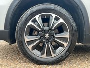 Suzuki Vitara SZ5 BOOSTERJET MHEV 4