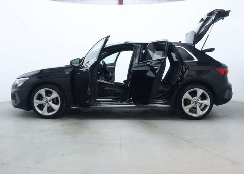Audi A3 1.0 A3 Sportback 30 TFSI MHEV S Line Semi-Auto 5dr 56