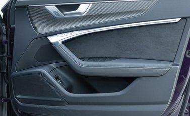 Audi RS6 AVANT VORSPRUNG 24