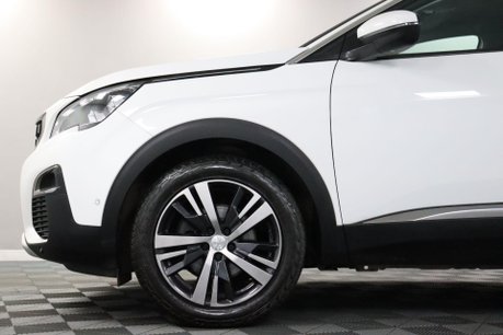 Peugeot 3008 S/S ALLURE 26