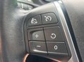 Volvo V40 2.0 D3 Inscription Hatchback 5dr Diesel Auto Euro 6 (s/s) (150 ps) 34