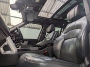 Land Rover Range Rover 4.4 Range Rover Autobiography SDV8 Auto 4WD 5dr 37
