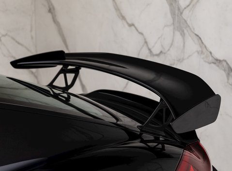 Porsche Cayman GT4 (718) 24