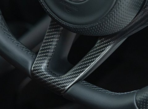 McLaren 675LT 24