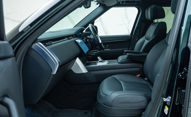 Land Rover Range Rover P530 AUTOBIOGRAPHY 21