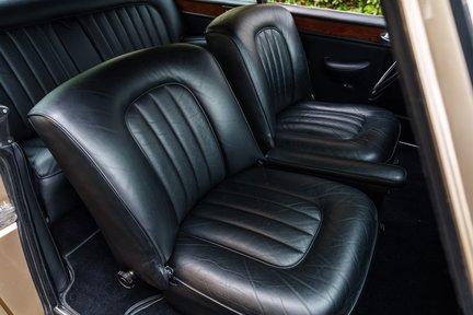 Rolls-Royce Silver Cloud III Continental FHC 22