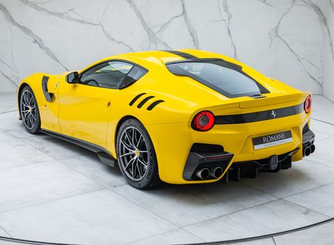 Ferrari F12 TDF 7