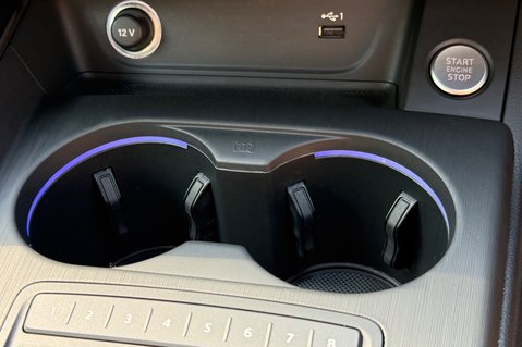 Audi A4 TFSI BLACK EDITION MHEV- APPLE CAR PLAY - REVERSE CAMERA 42