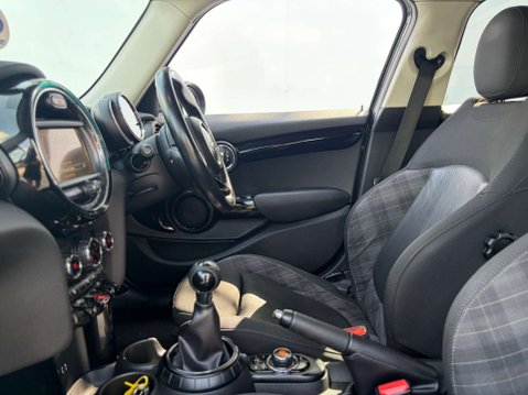 Mini Hatch 2.0 Cooper S 5dr 59