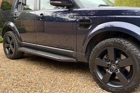Land Rover Discovery 3.0 SD V6 HSE Luxury SUV 5dr Diesel Auto 4WD Euro 6 (s/s) (256 bhp) 5