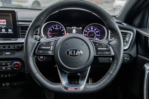 Kia Ceed GT-LINE LUNAR EDITION ISG 14