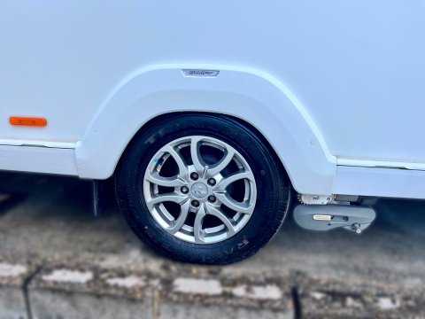 Swift Elegance 480 6