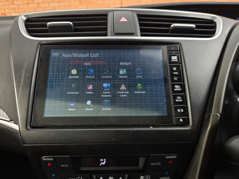 Honda Civic 1.8 Civic i-VTec SR Auto 5dr 54